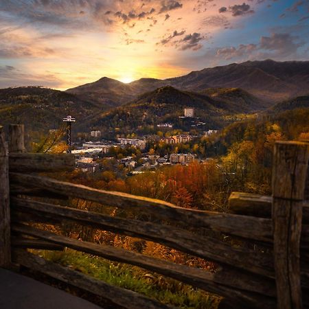 פיג'ן פורג' A Higher Calling, 1089 Of Free Area Attraction Tickets For Each Paid Day, Dollywood And More! מראה חיצוני תמונה