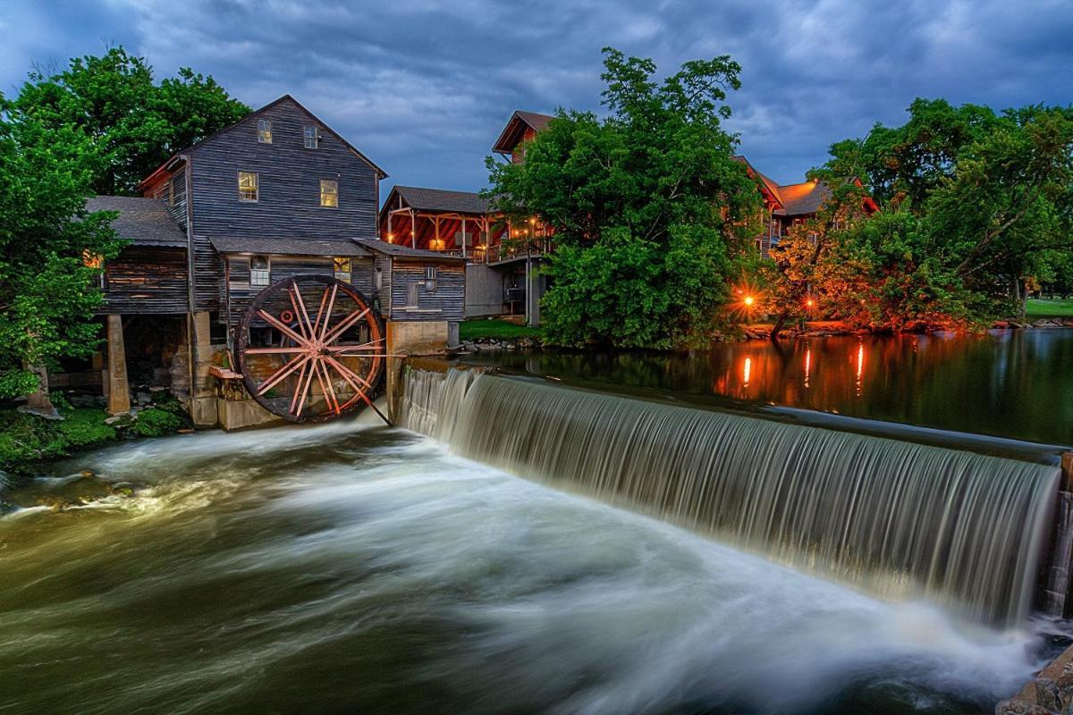 פיג'ן פורג' A Higher Calling, 1089 Of Free Area Attraction Tickets For Each Paid Day, Dollywood And More! מראה חיצוני תמונה